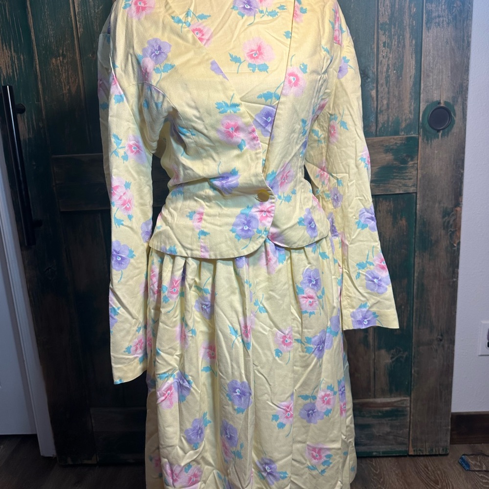 True Vintage Dorothy Ann 2-Piece Pastel Floral Dress & Blazer Set – Size Medium - Picture 13 of 14